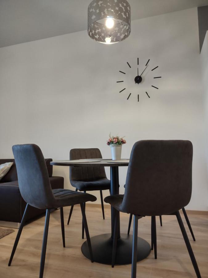 Karina Apartman Apartment Dunajska Streda Bagian luar foto