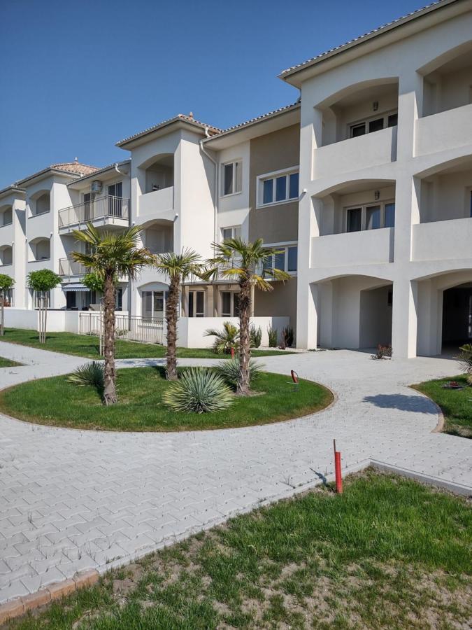 Karina Apartman Apartment Dunajska Streda Bagian luar foto